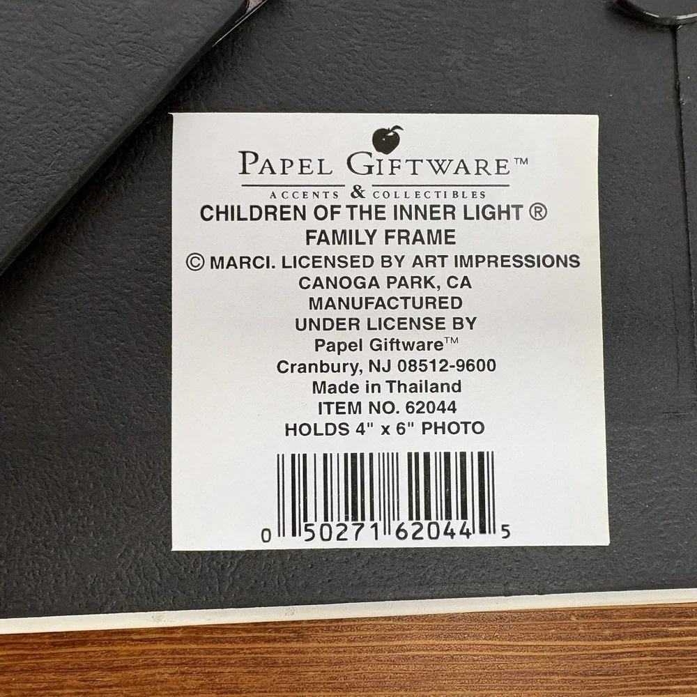 Papel Giftware Children of the Inner Light Family Picture Frame 4x6 Black White